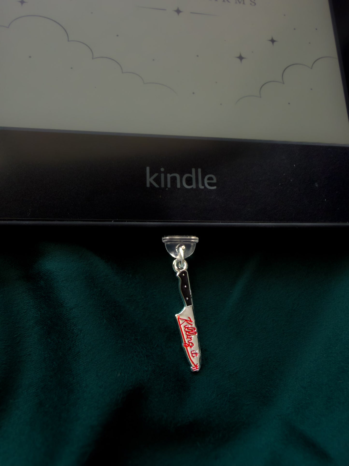 🔪🖤 Killing It” Knife USB-C Kindle/eReader Charm