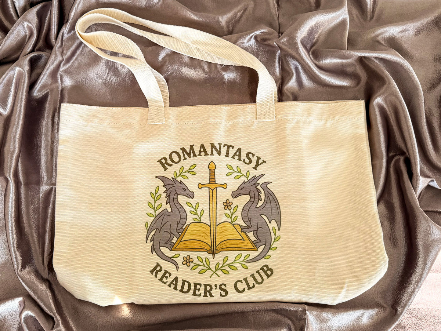 Romantasy Readers Club Tote