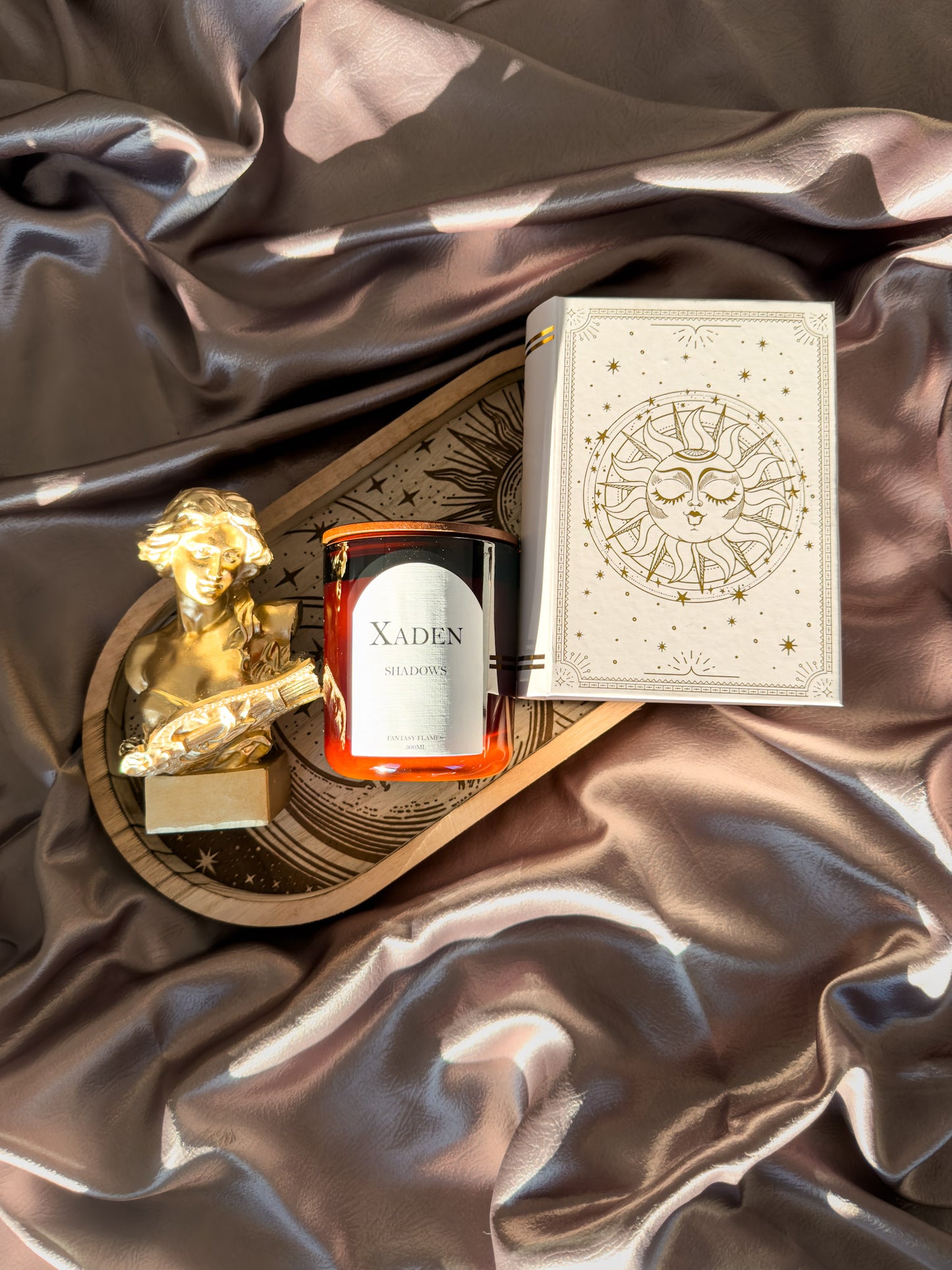 Xaden Candle